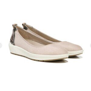 Naturalizer Women's Harris Slip on, NWOT, Sz. 8.5W